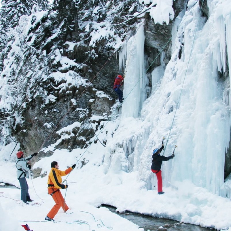 Eisklettern © TVB Zillertal Arena 